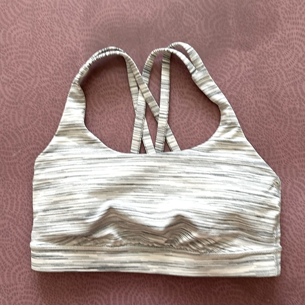 Lululemon Women’s Energy Bra, Medium Support, B-D Cups, Ice Space Grey/White, 6